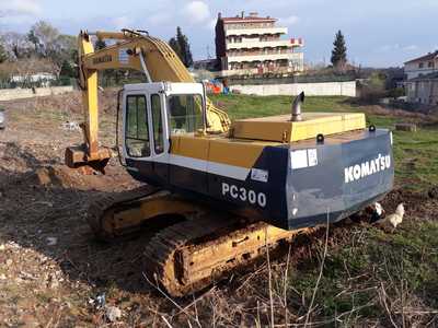 كوماتسو 300-5